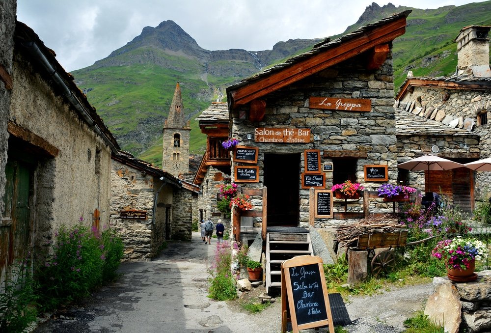 Les 16 plus beaux villages de Savoie