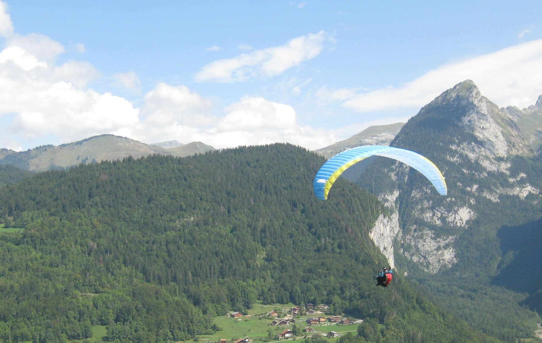 9 endroits où faire du parapente dans les Vosges