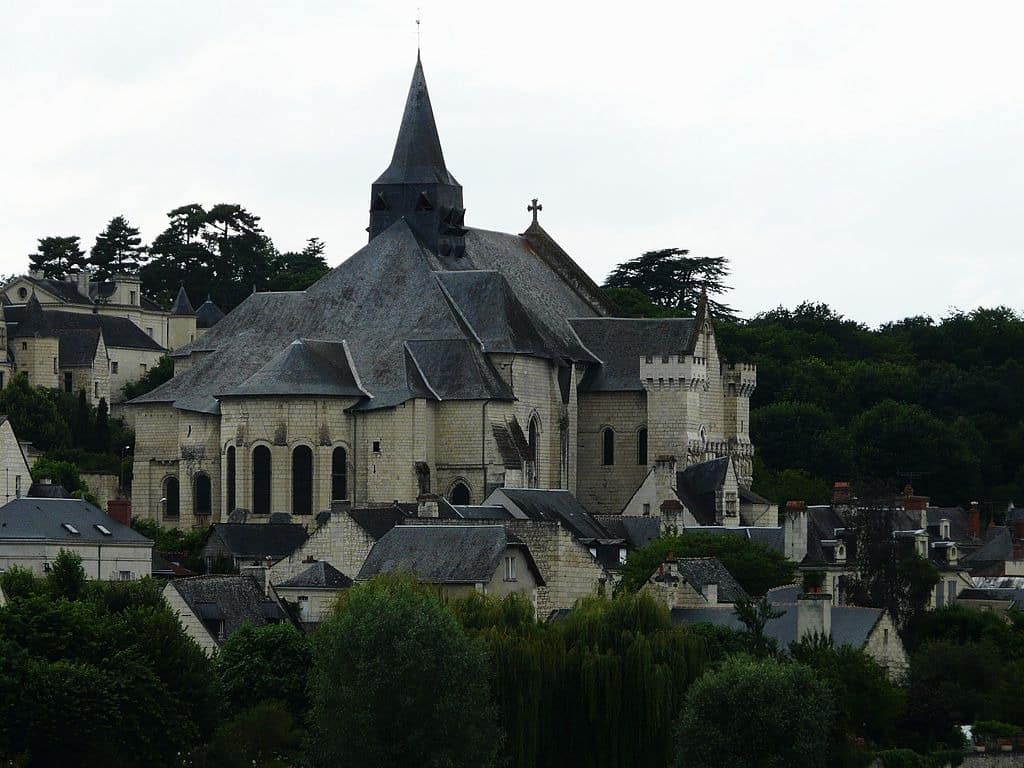 Candes-Saint-Martin