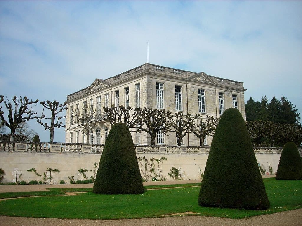 Chateau de Bouges