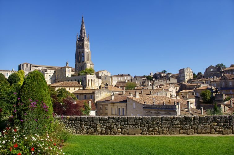 Visiter Gironde Eglise Saint Emilion