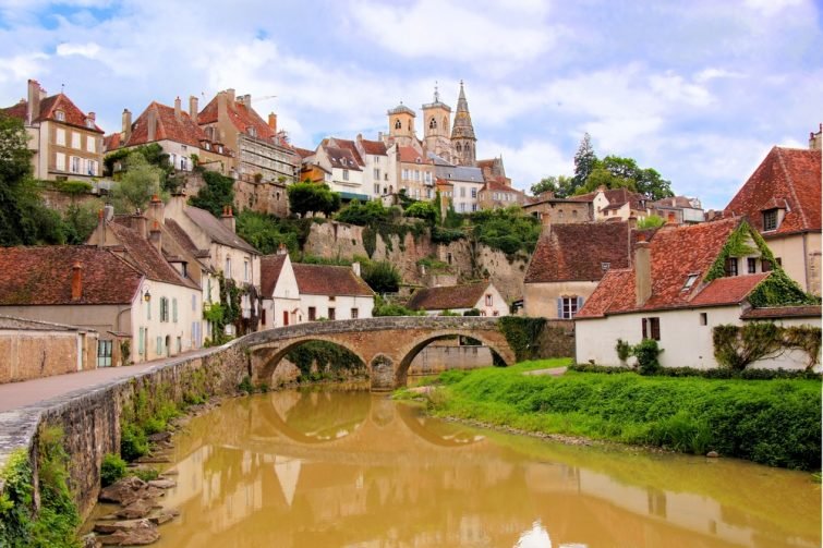 Semur-en-Auxois - visiter Bourgogne