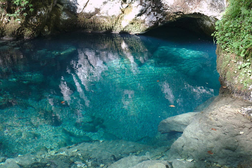 visiter Doubs - Source Bleue Malbuisson