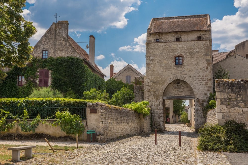 visiter Allier - Villages d'Auvergne Rhône-Alpes : Charroux