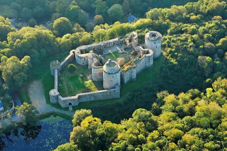 Les Châteaux du Trégor