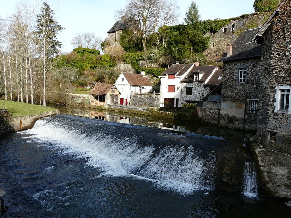 Villages de Corrèze : Ségur-le-Château