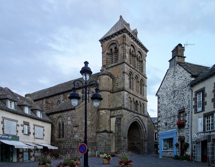 Église Saint-Mathieu de Salers