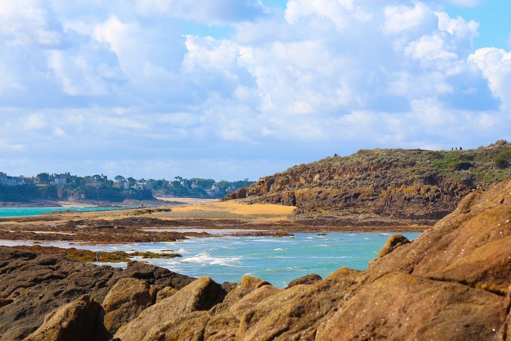 Falaises baie de saint malo