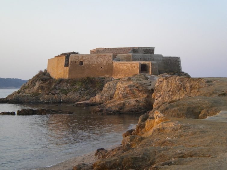 Visiter Porquerolles : Fort de l'Alycastre