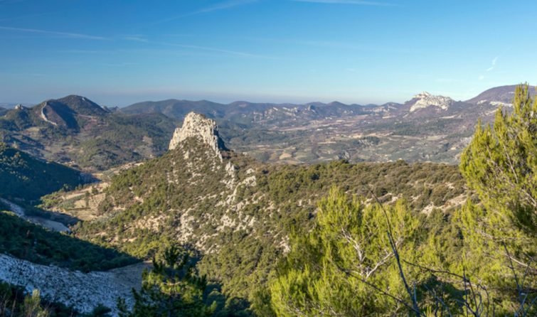 Visiter le Parc Naturel Régional des Baronnies Provençales en moto