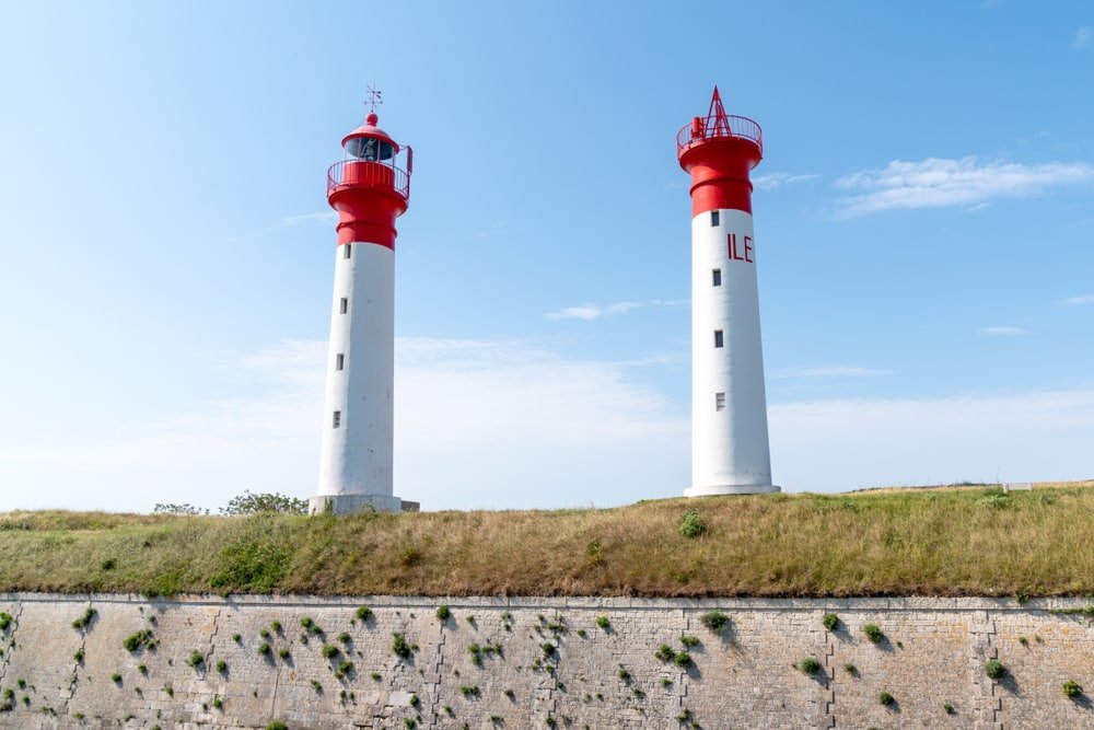 Le double Phare de l'île d'Aix