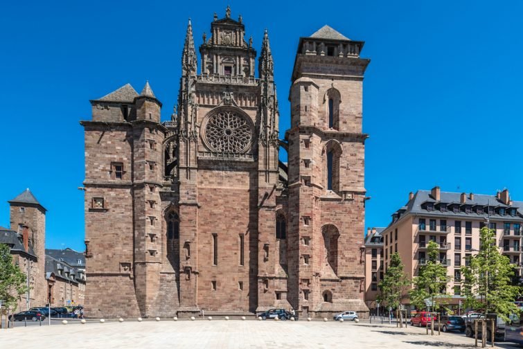 rodez-cathedrale-visiter-midi-pyrennees