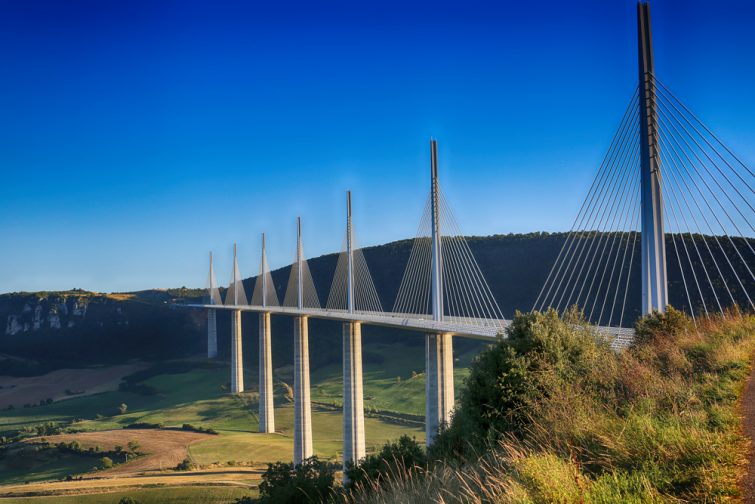 viaduc-de-millau-visiter-midi-pyrennees